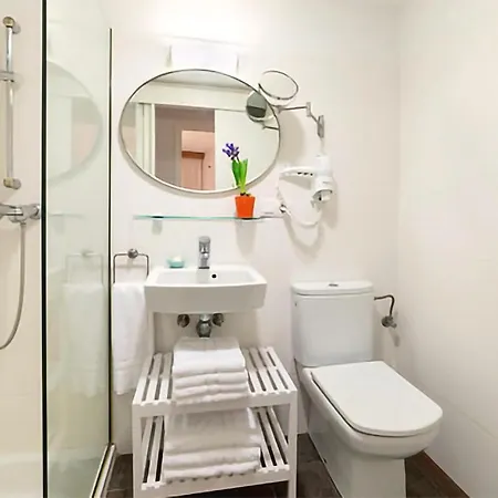 Amazing In With Wifi And 2 Bedrooms Apartment