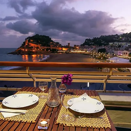 Apartment Amazing In With Wifi And 2 Bedrooms *
